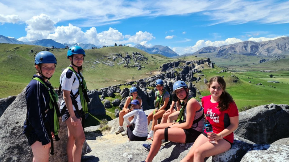 【高校留学】 留学費用を抑える裏技〜アルバイト、節約術