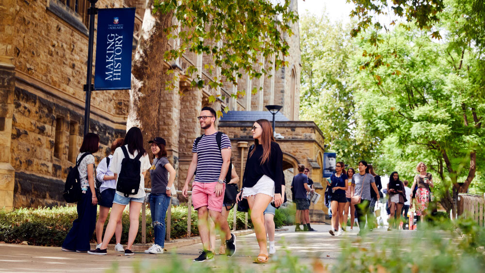 大学留学イメージ